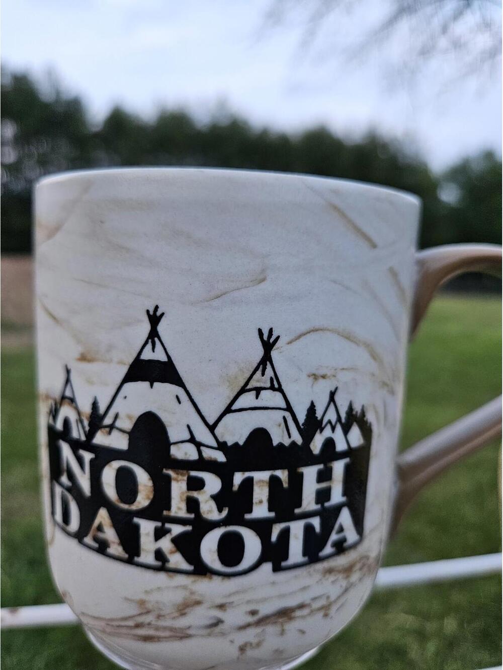 North Dakota Teepee & Pine Tree Souvenir Mug - Rustic Marbled Design